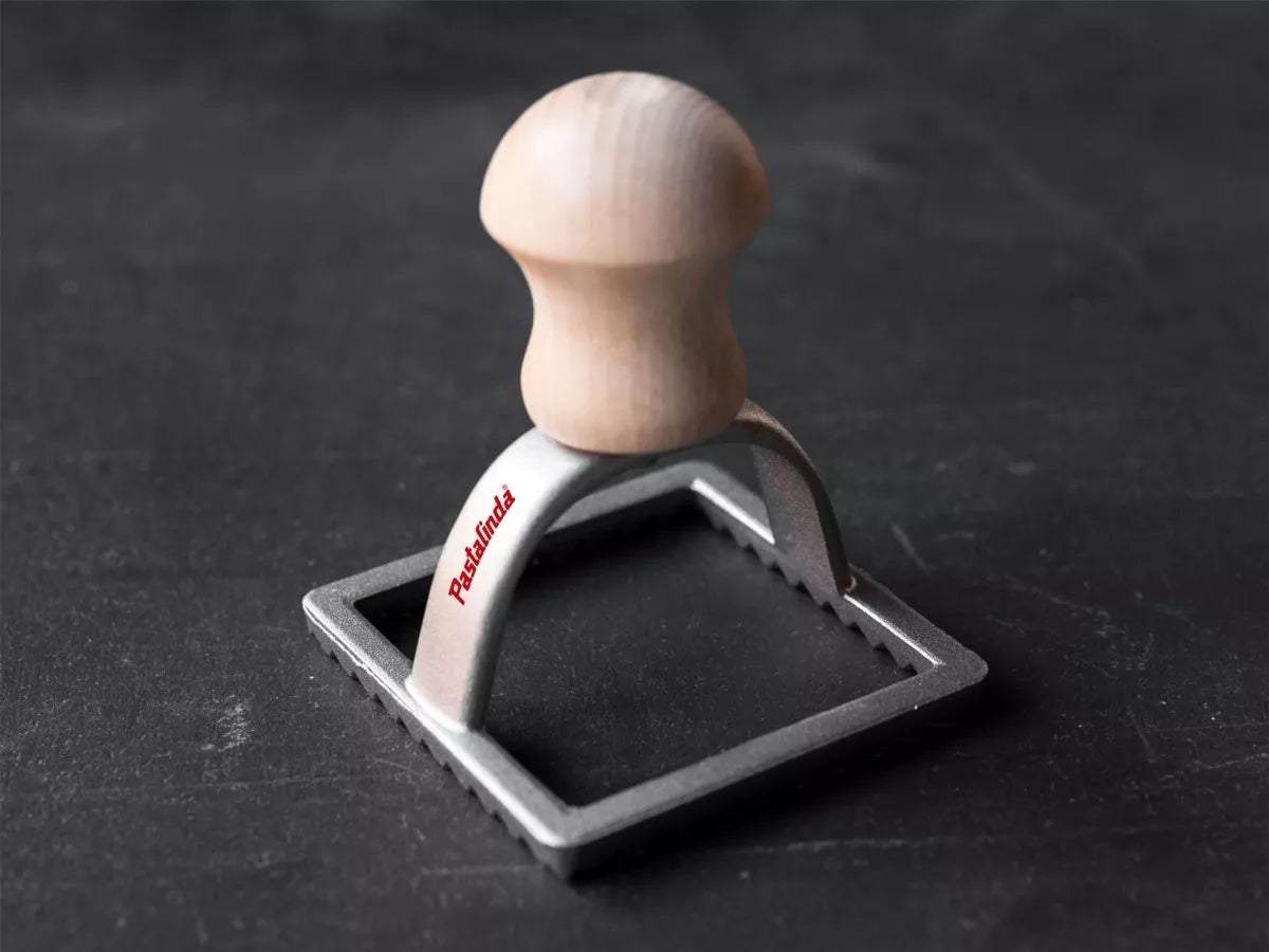 Pastalinda Aluminum Square Ravioli Stamp, 2.75 x 2.75-Inch - Pastalinda