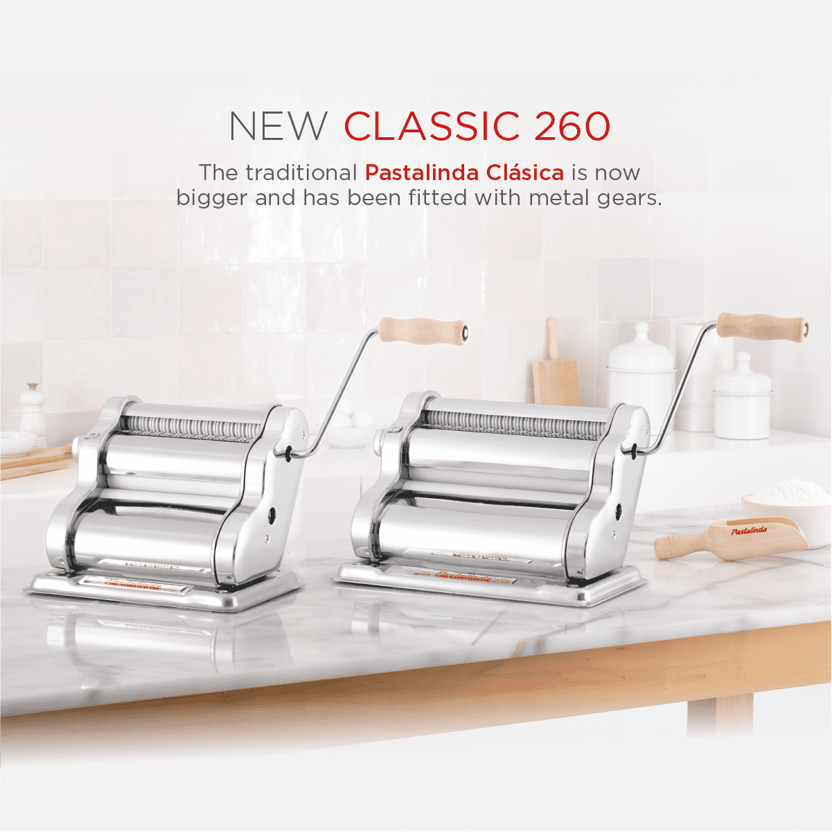 Pastalinda Classic 260 Chrome Pasta Maker Machine With Hand Crank And Two Clamps - Pastalinda
